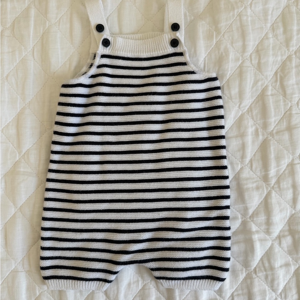 Janie and Jack Navy/white knit romper